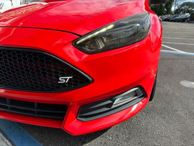 2017 ford focus st