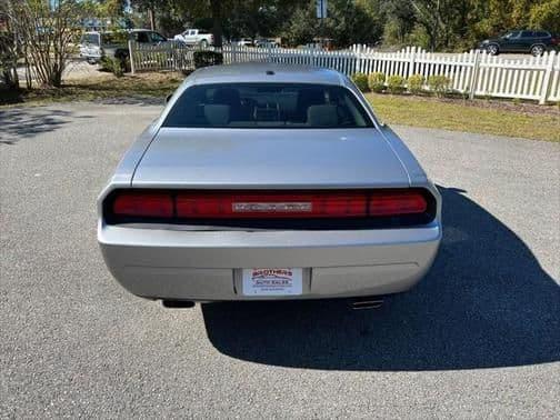 2011 dodge challenger base in conway, south carolina
