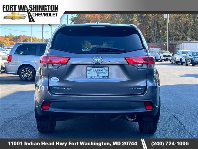 2019 toyota highlander xle