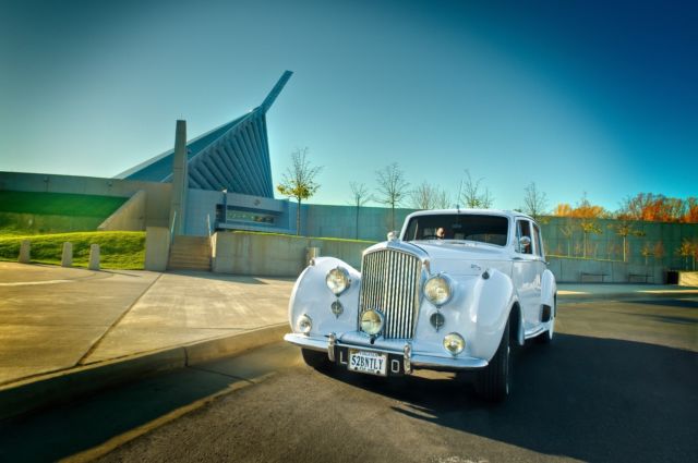 1952 bentley r type sport saloon, arctic white
