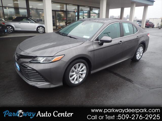 2018 toyota camry le