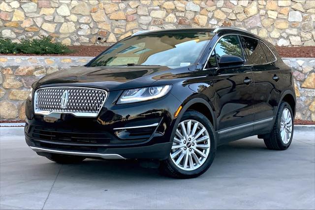 2019 lincoln mkc standard