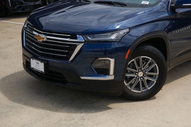 2023 chevrolet traverse lt cloth