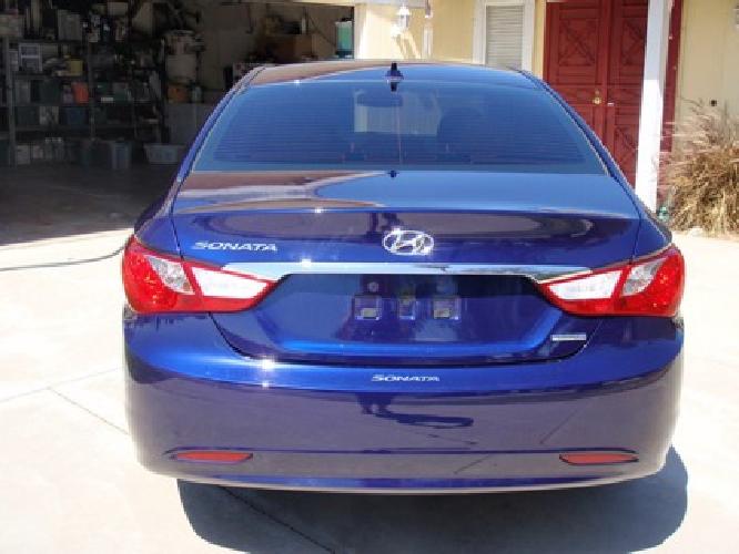 2013 indigo midnight blue hyundai sonata limited with 6564 miles in ontario, ca