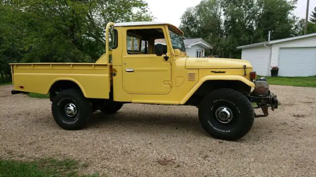 1977 toyota land cruiser fj45
