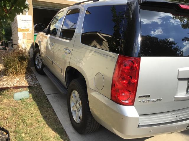 2011 gmc yukon sle