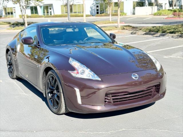 2015 nissan 370z base
