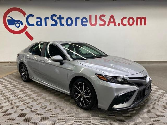2024 toyota camry se