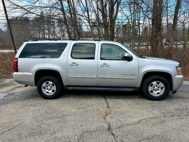 2011 chevrolet suburban 1500 lt