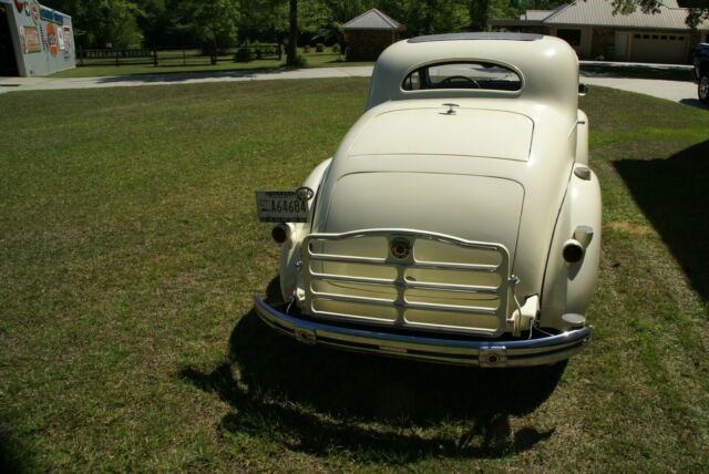 packard eight 3 window coupe rumble seat, rotisery restauration 1936 collectible