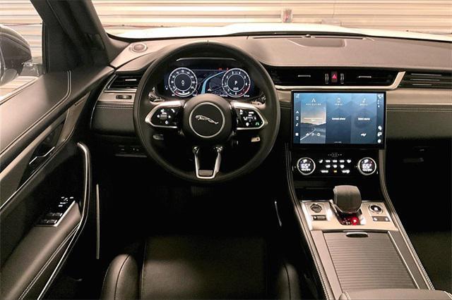 2024 jaguar f-pace p250