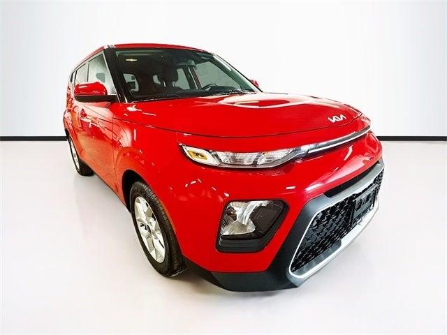 2022 kia soul lx
