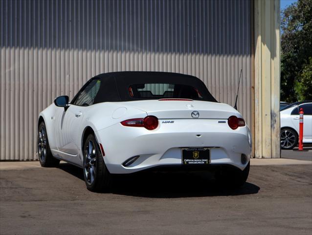 2020 mazda mx-5 miata grand touring