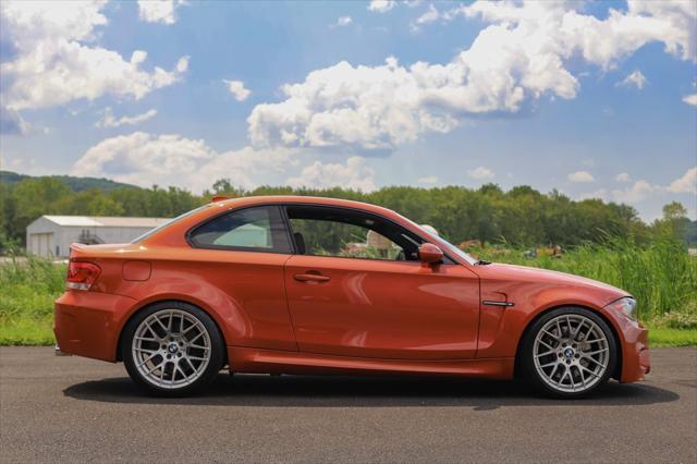 2011 bmw 1 series m base