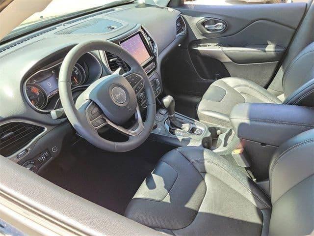2022 jeep cherokee limited in van nuys, california