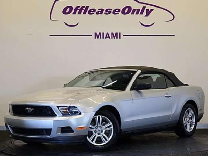 2012 ford mustang v6 convertible in miami, fl