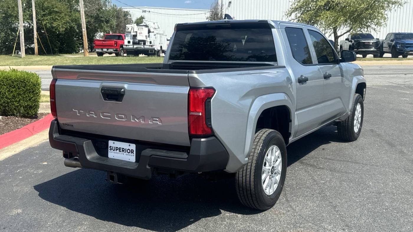 2024 toyota tacoma sr