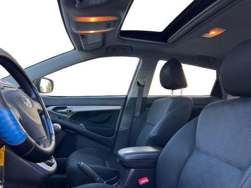 2009 toyota matrix in secaucus, new jersey