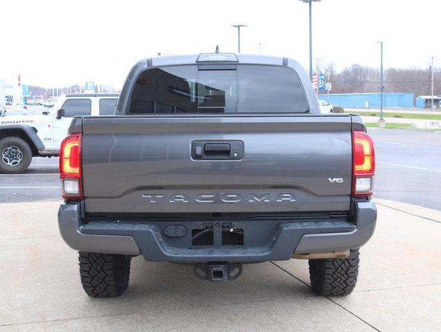 2018 toyota tacoma trd sport