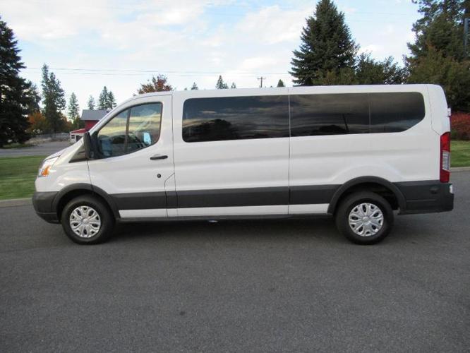 2015 ford transit passenger 350 xl 350 xl 3dr lwb low roof passenger van w/60/40 passenger side doors for sale in coeur d'alene, idaho