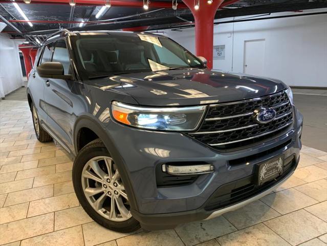 2021 ford explorer xlt
