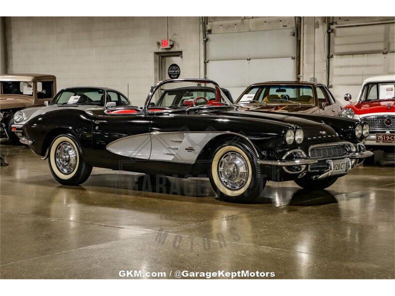 1961 chevrolet corvette