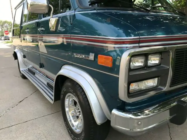 1992 gmc conversion van low miles 350 fuel injection shorty low top very nice!