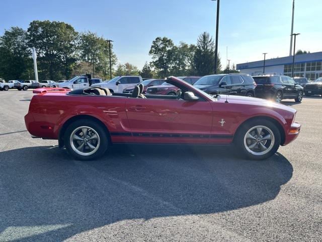 2006 ford mustang base