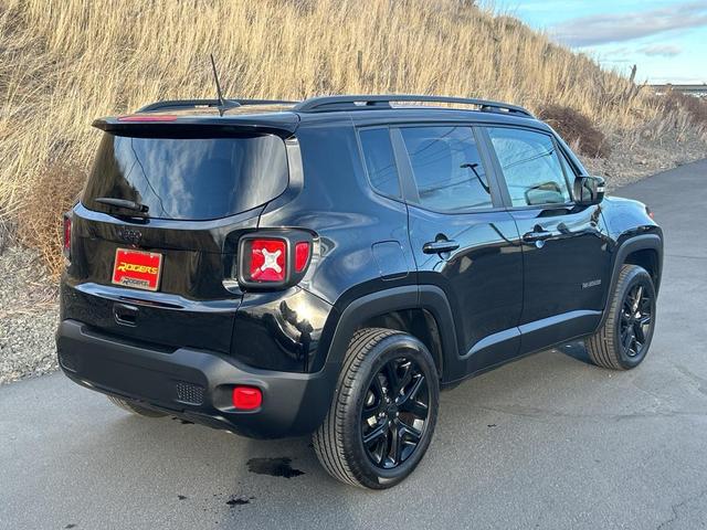 2023 jeep renegade altitude