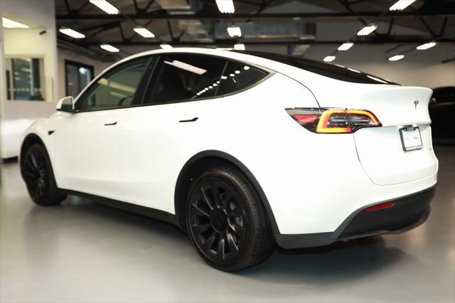 2022 tesla model y long range dual motor all-wheel drive
