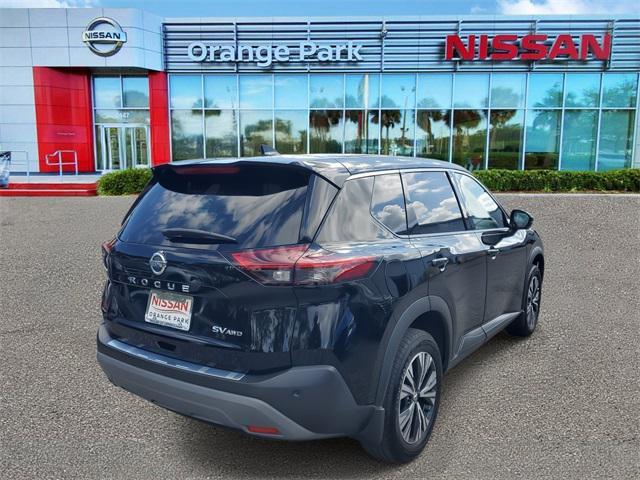 2021 nissan rogue sv
