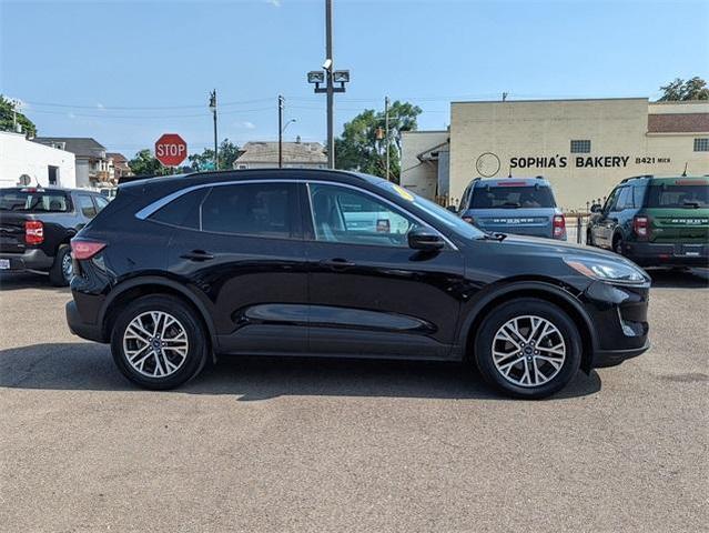 2022 ford escape sel