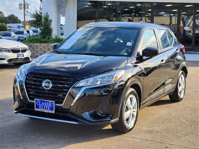 2022 nissan kicks s