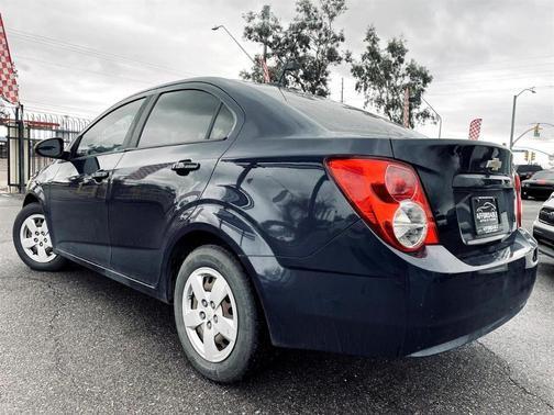 2016 chevrolet sonic in milwaukee, wisconsin