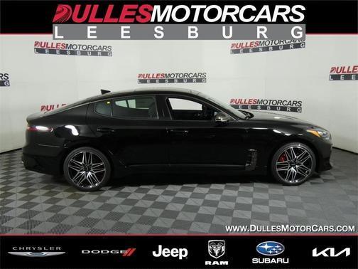 2023 kia stinger in co bluffs, iowa