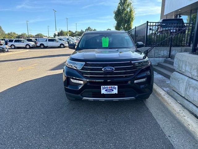 2022 ford explorer xlt