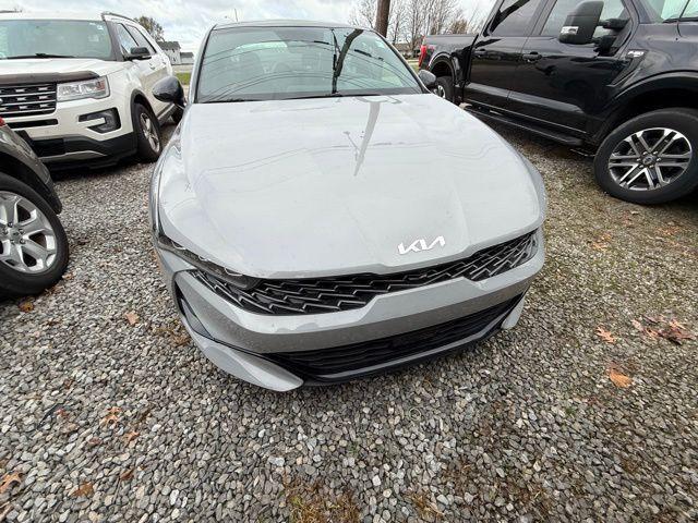 2022 kia k5 gt-line