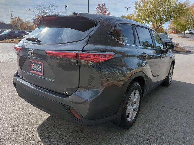 2023 toyota highlander le