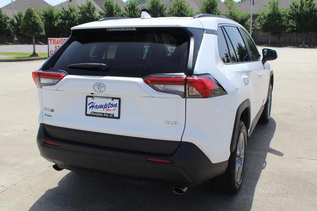 2022 toyota rav4 xle