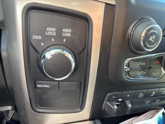 2017 ram 2500 big horn crew cab 4x4 6'4' box