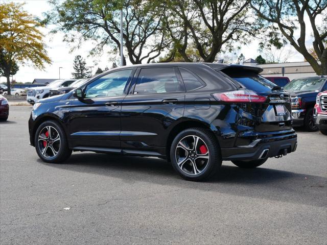 2022 ford edge st