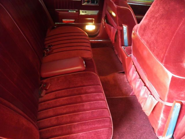 1982 chrysler lebaron town & country wagon 18k mi