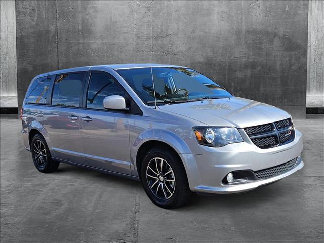 2018 dodge grand caravan se