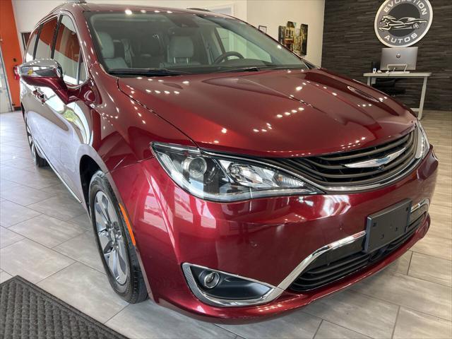 2018 chrysler pacifica hybrid limited