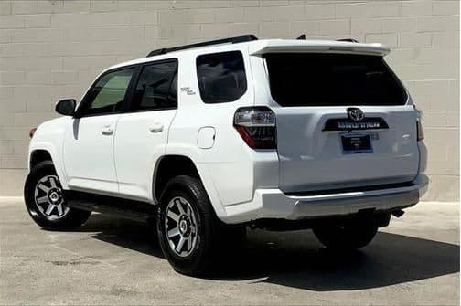 2024 toyota 4runner trd off road in honolulu, hawaii