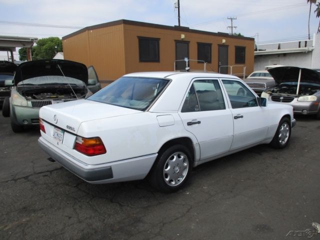 1992 mercedes-benz 400e 4.2 used 4.2l v8 32v automatic sedan no reserve