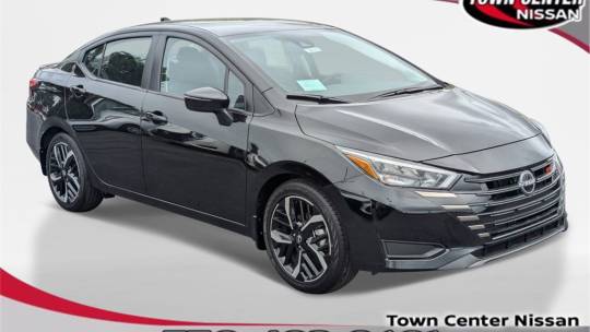 2024 Nissan Versa sr