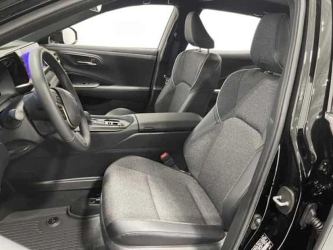 2023 toyota crown xle in saint cloud, minnesota