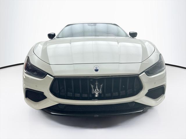 2022 maserati ghibli modena
