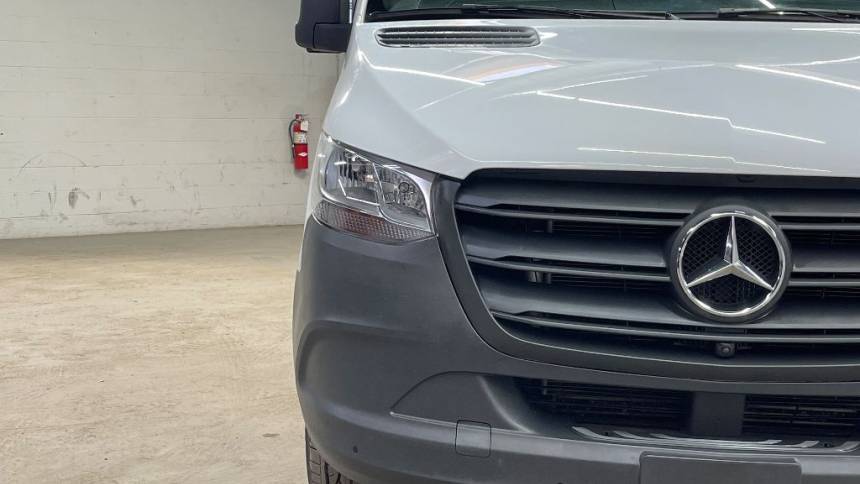 2023 mercedes-benz sprinter 2500